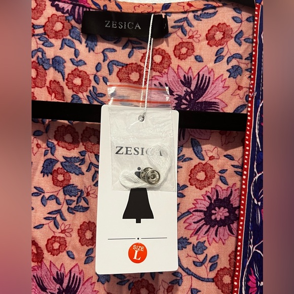 BOHO FLORAL WRAP DRESS - Picture 4 of 5